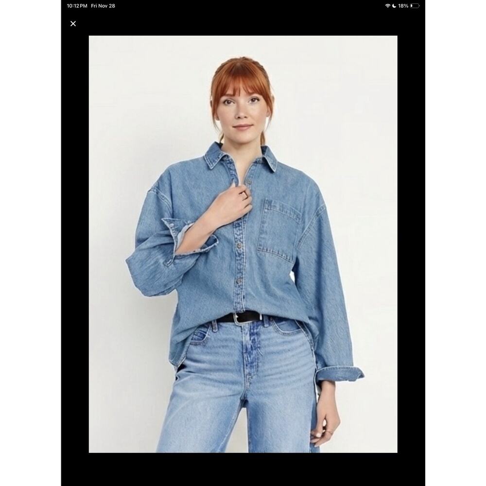 Old Navy Women’s Small Tall Oversized Boyfriend Denim Shirt NWT